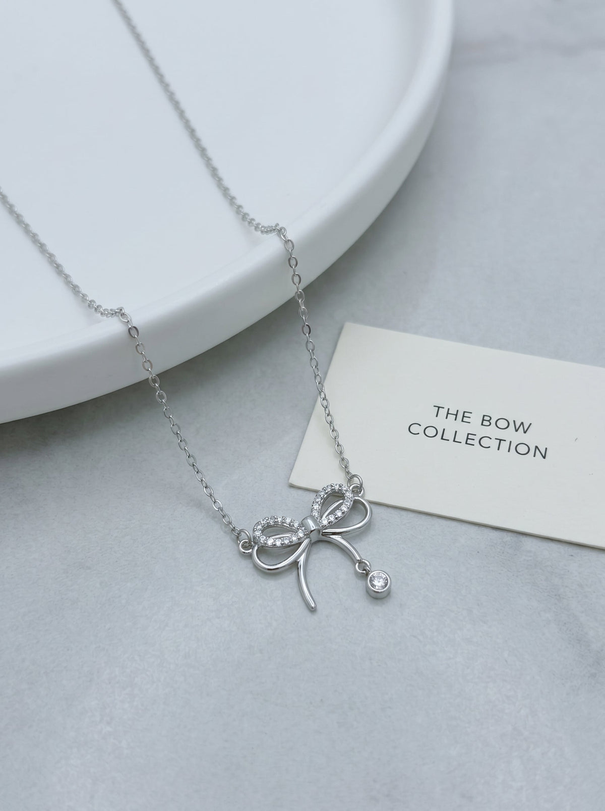 Celand Pavé Moissanite Bow Necklace