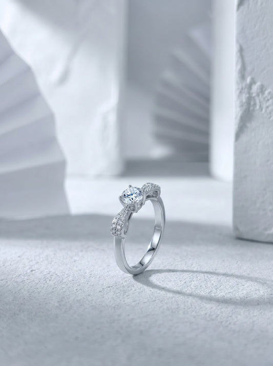 Celand 0.5ct Bow Knot Moissanite Ring