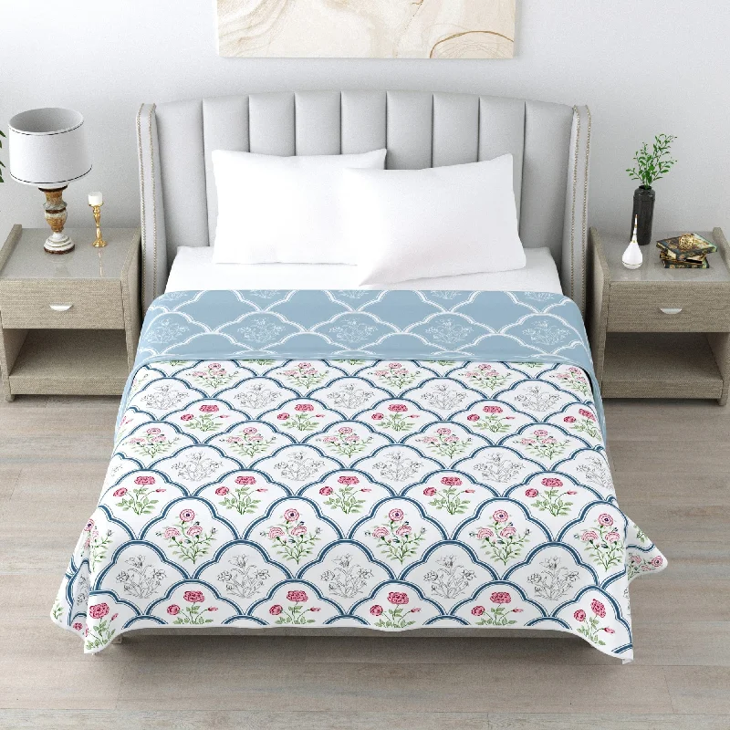 100% Cotton Single/Double Size Reversible AC Blanket - Classic Trellis