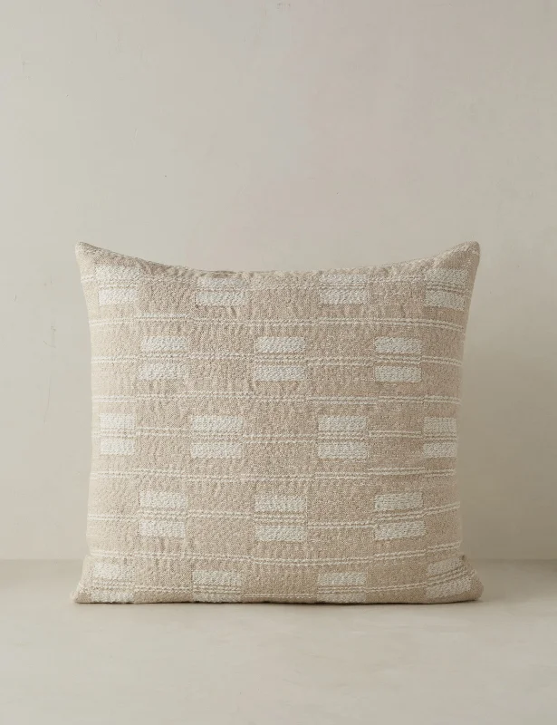 Leighton Indoor / Outdoor Pillow