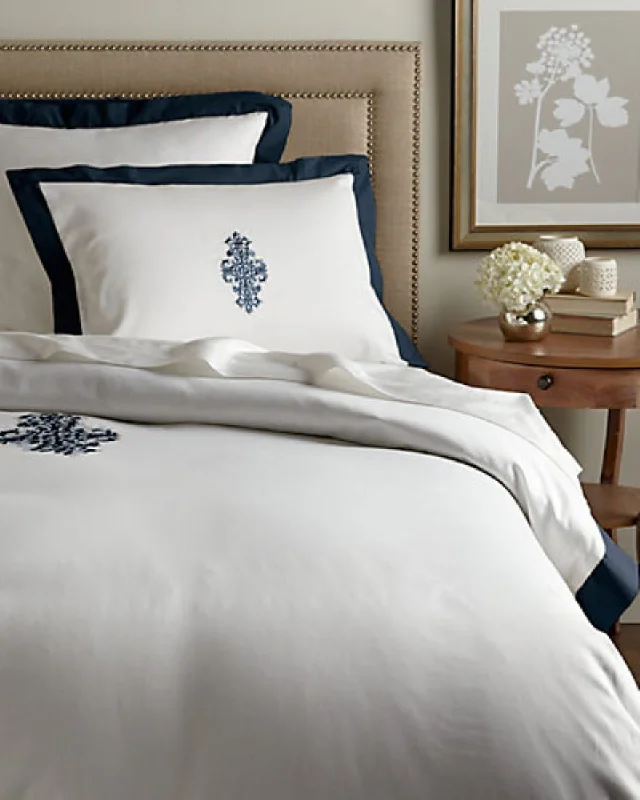 Montague & Capulet 400TC Liaison Belladonna Duvet